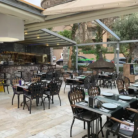 Sen Aparthotel